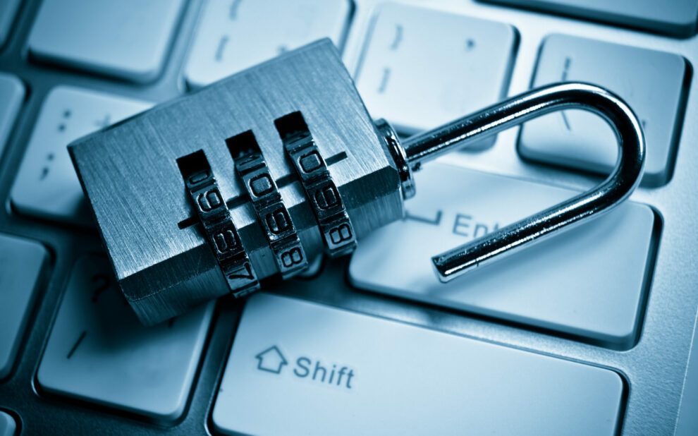 Metal,Security,Lock,With,Password,On,Computer,Keyboard,-,Security